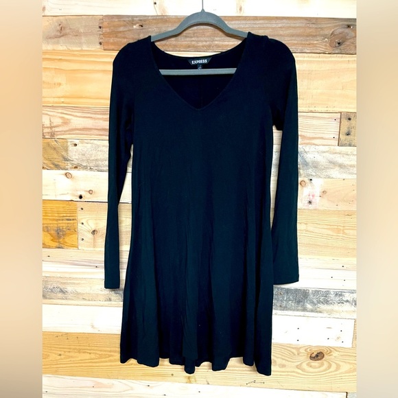 Express size small petite Black v-neck soft mini Long Sleeve Dress - Picture 1 of 5